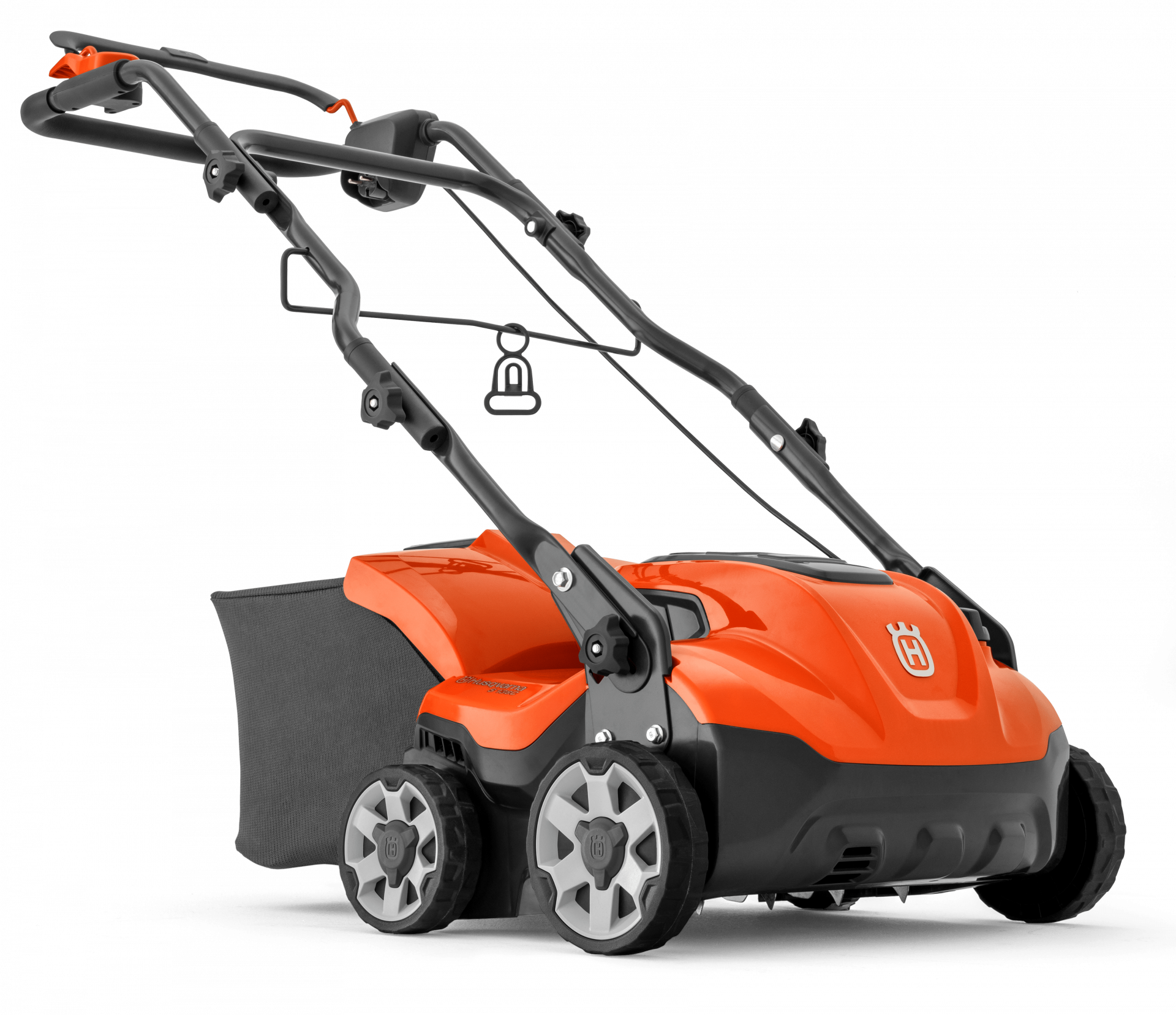 Husqvarna S138C elektromos gyepszellőztető termék fő termékképe